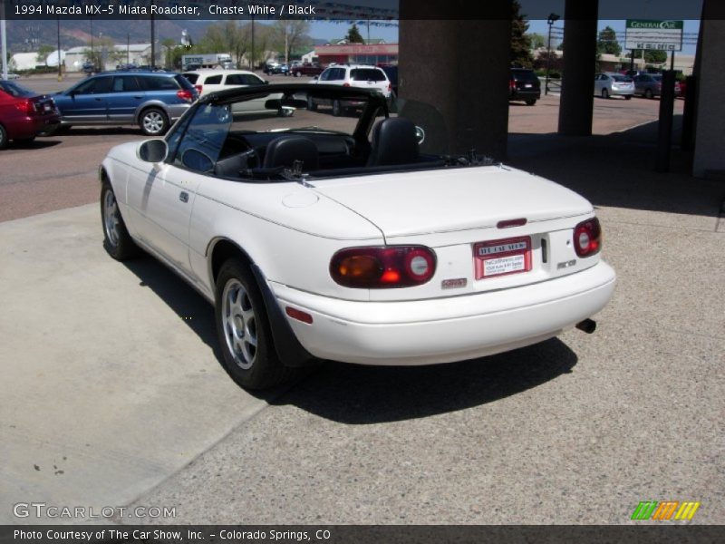 Chaste White / Black 1994 Mazda MX-5 Miata Roadster