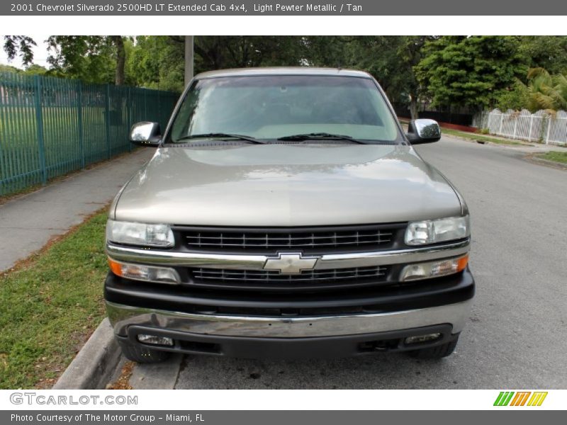 Light Pewter Metallic / Tan 2001 Chevrolet Silverado 2500HD LT Extended Cab 4x4