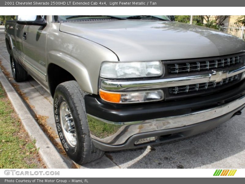 Light Pewter Metallic / Tan 2001 Chevrolet Silverado 2500HD LT Extended Cab 4x4
