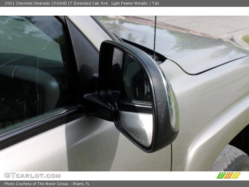 Light Pewter Metallic / Tan 2001 Chevrolet Silverado 2500HD LT Extended Cab 4x4