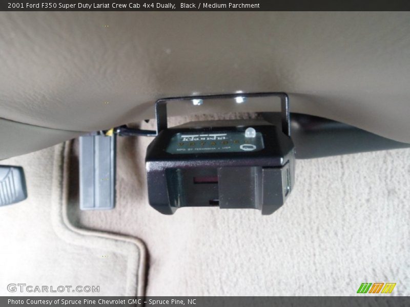 Black / Medium Parchment 2001 Ford F350 Super Duty Lariat Crew Cab 4x4 Dually