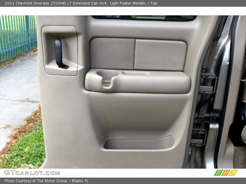 Light Pewter Metallic / Tan 2001 Chevrolet Silverado 2500HD LT Extended Cab 4x4