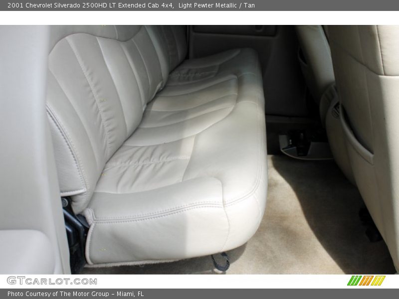Light Pewter Metallic / Tan 2001 Chevrolet Silverado 2500HD LT Extended Cab 4x4