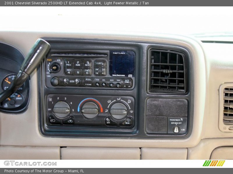 Light Pewter Metallic / Tan 2001 Chevrolet Silverado 2500HD LT Extended Cab 4x4