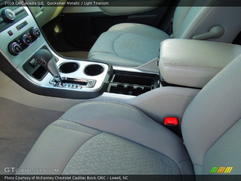 Quicksilver Metallic / Light Titanium 2009 GMC Acadia SLE