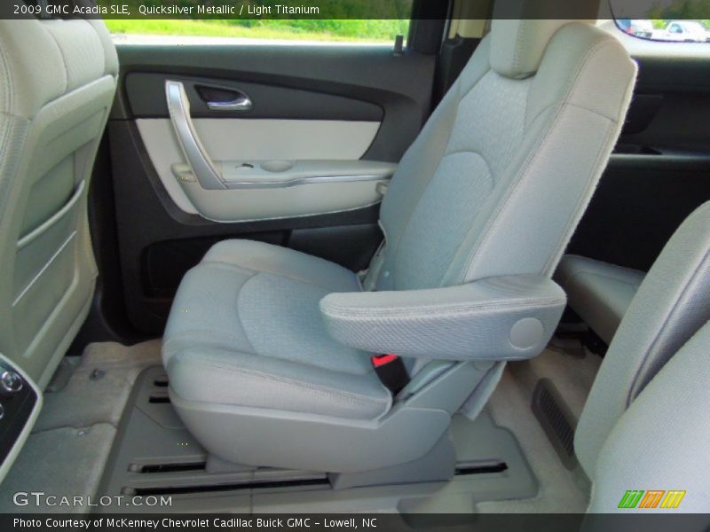 Quicksilver Metallic / Light Titanium 2009 GMC Acadia SLE
