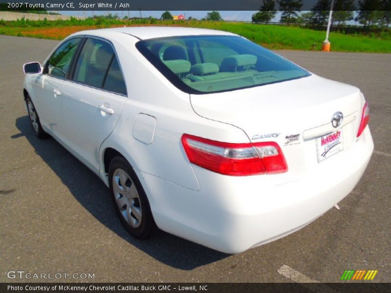 Super White / Ash 2007 Toyota Camry CE