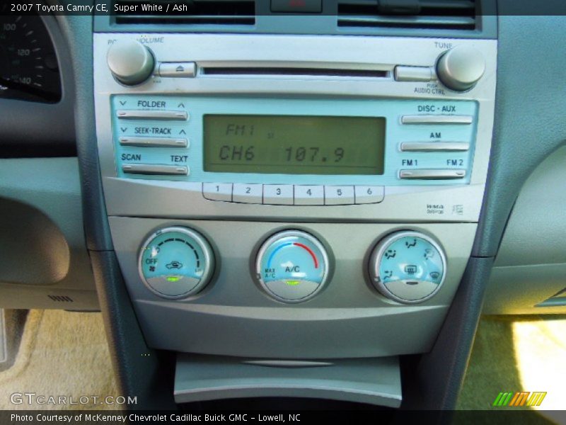 Super White / Ash 2007 Toyota Camry CE