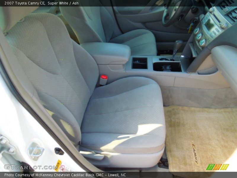 Super White / Ash 2007 Toyota Camry CE