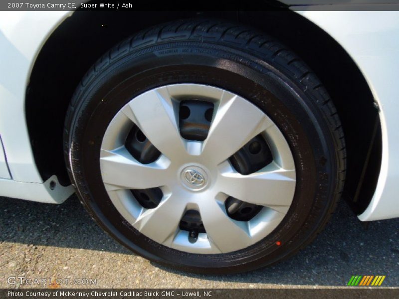 Super White / Ash 2007 Toyota Camry CE