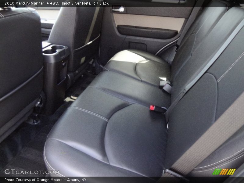 Ingot Silver Metallic / Black 2010 Mercury Mariner I4 4WD