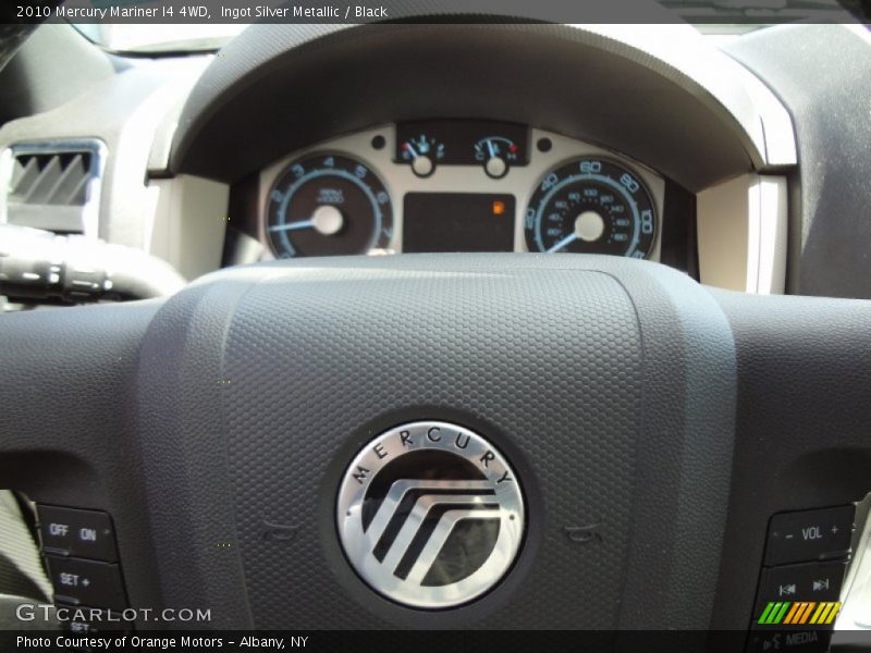 Ingot Silver Metallic / Black 2010 Mercury Mariner I4 4WD
