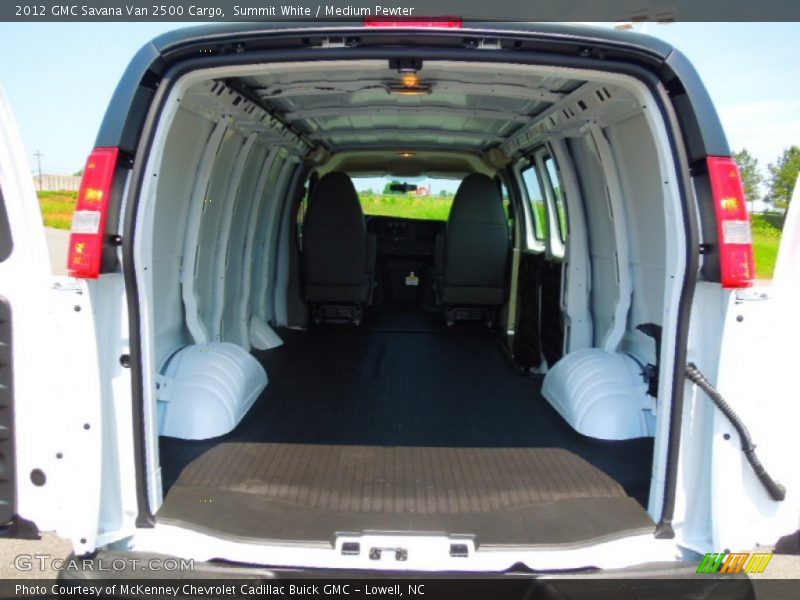 Summit White / Medium Pewter 2012 GMC Savana Van 2500 Cargo