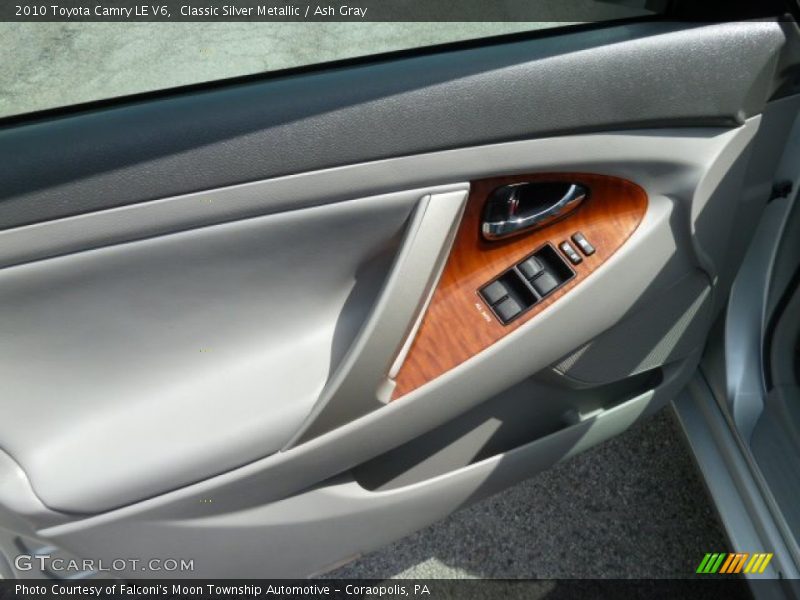 Classic Silver Metallic / Ash Gray 2010 Toyota Camry LE V6