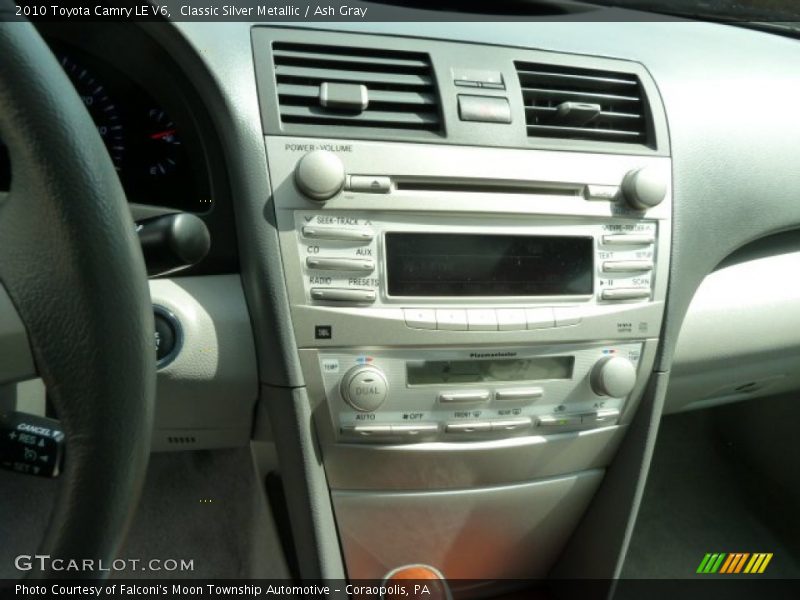 Classic Silver Metallic / Ash Gray 2010 Toyota Camry LE V6