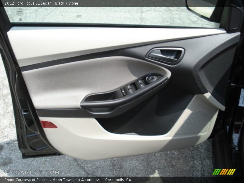 Black / Stone 2012 Ford Focus SE Sedan