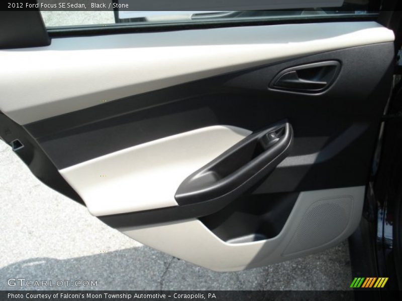 Black / Stone 2012 Ford Focus SE Sedan