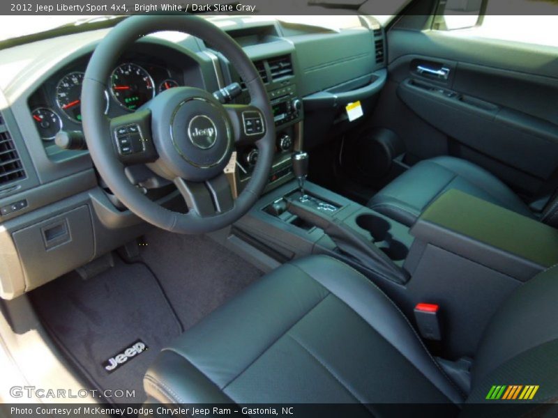 Bright White / Dark Slate Gray 2012 Jeep Liberty Sport 4x4