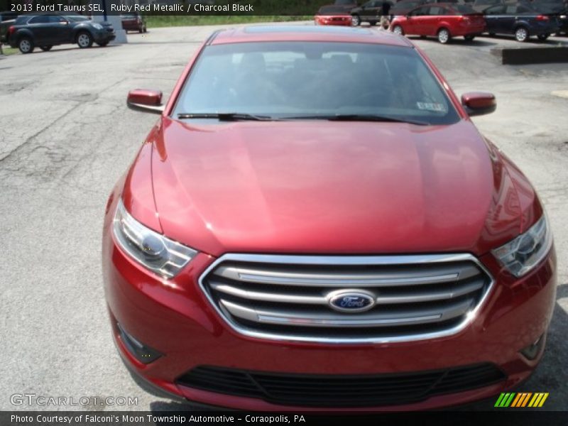 Ruby Red Metallic / Charcoal Black 2013 Ford Taurus SEL