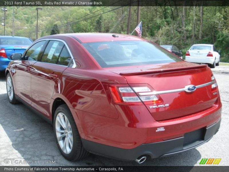  2013 Taurus SEL Ruby Red Metallic