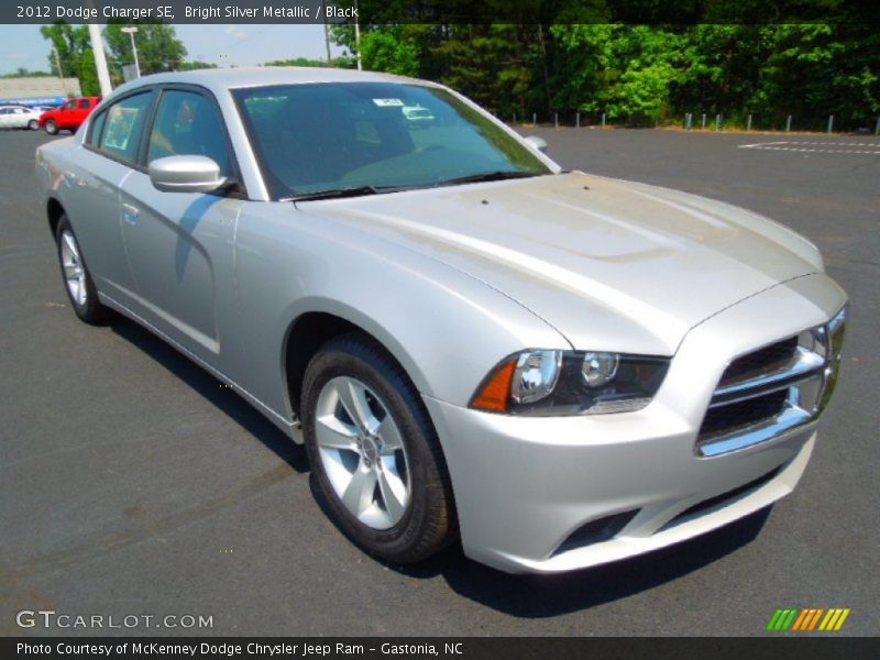 Bright Silver Metallic / Black 2012 Dodge Charger SE