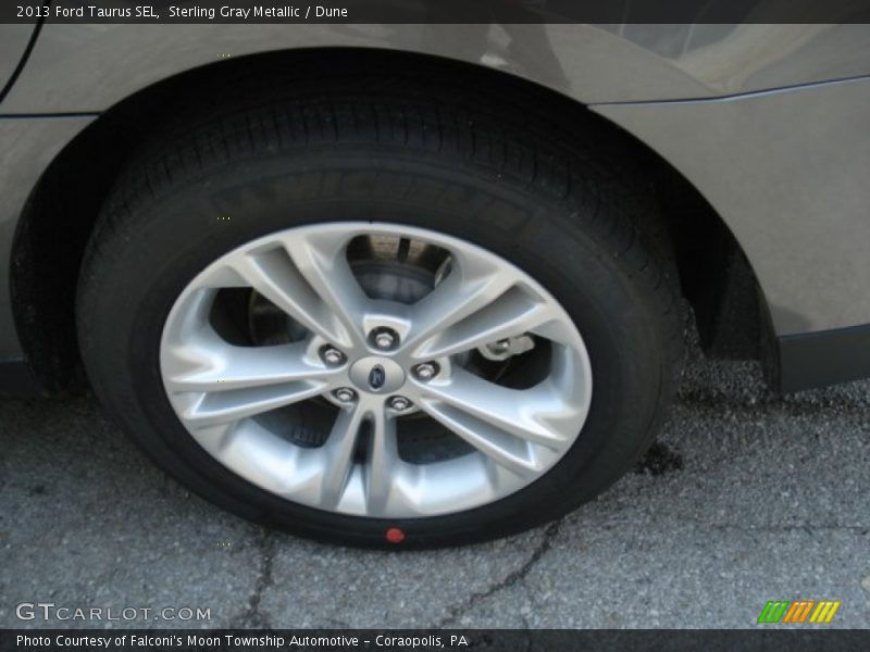 Sterling Gray Metallic / Dune 2013 Ford Taurus SEL