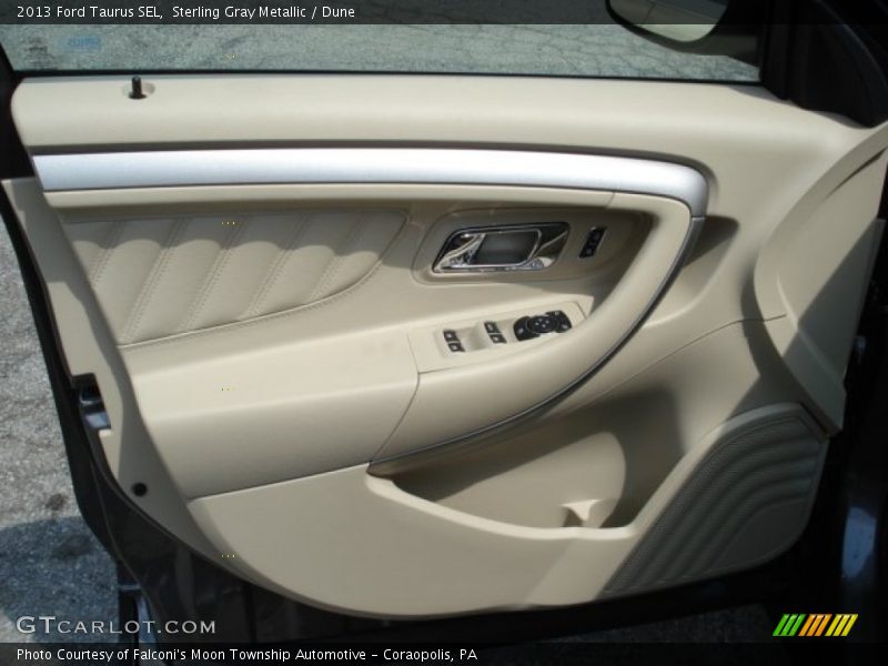 Sterling Gray Metallic / Dune 2013 Ford Taurus SEL