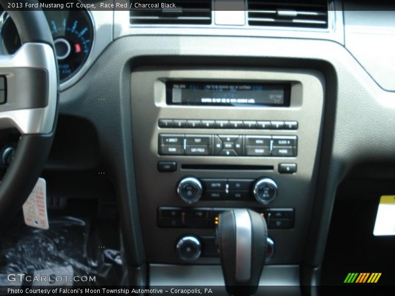 Controls of 2013 Mustang GT Coupe