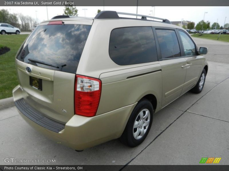 Sunset Gold / Beige 2007 Kia Sedona LX