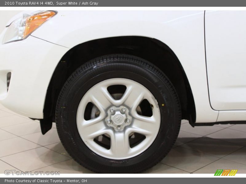 Super White / Ash Gray 2010 Toyota RAV4 I4 4WD