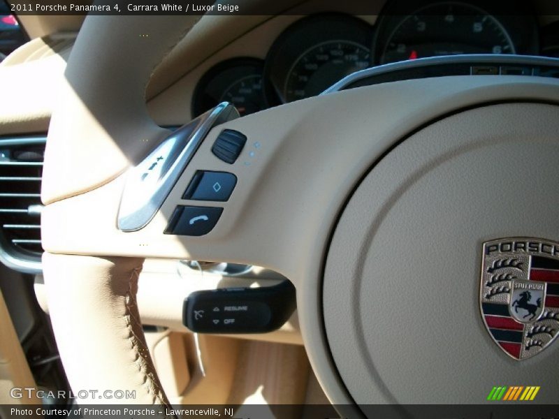 Carrara White / Luxor Beige 2011 Porsche Panamera 4