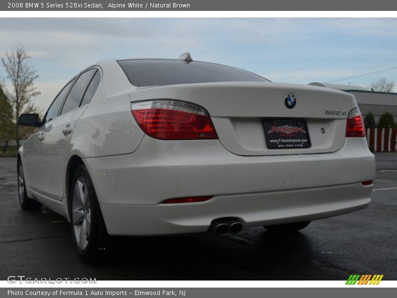 Alpine White / Natural Brown 2008 BMW 5 Series 528xi Sedan