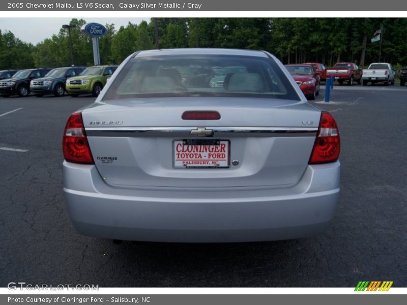 Galaxy Silver Metallic / Gray 2005 Chevrolet Malibu LS V6 Sedan