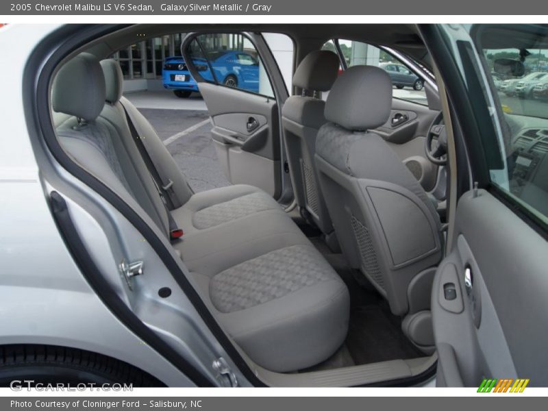Galaxy Silver Metallic / Gray 2005 Chevrolet Malibu LS V6 Sedan
