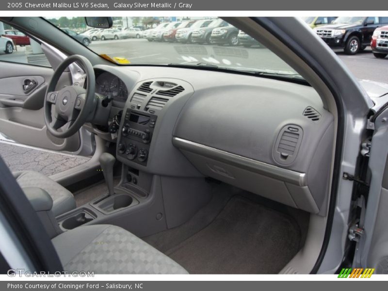 Galaxy Silver Metallic / Gray 2005 Chevrolet Malibu LS V6 Sedan