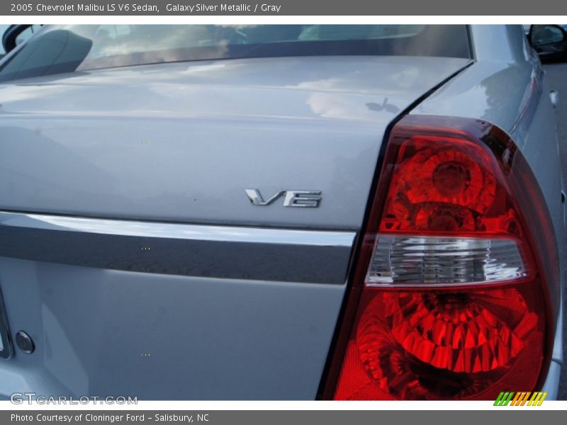 Galaxy Silver Metallic / Gray 2005 Chevrolet Malibu LS V6 Sedan