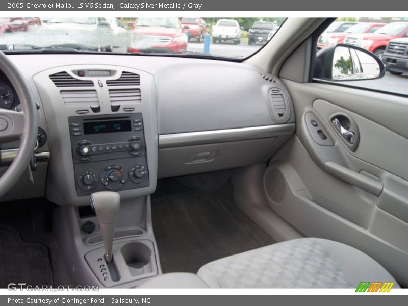 Galaxy Silver Metallic / Gray 2005 Chevrolet Malibu LS V6 Sedan