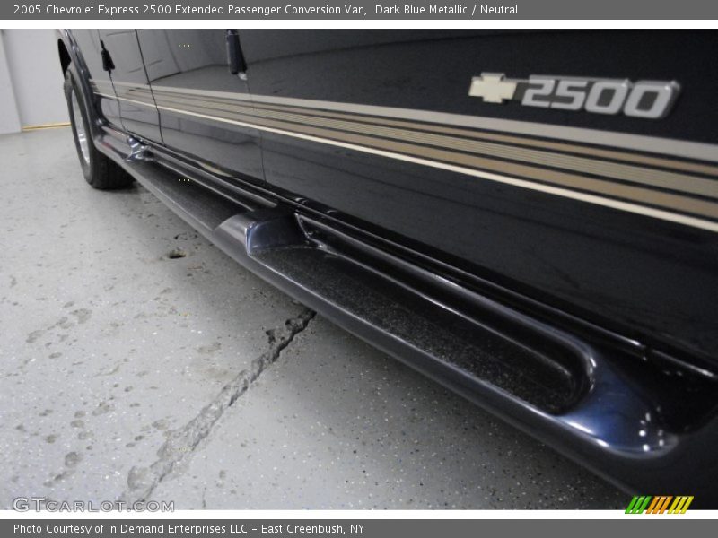 Dark Blue Metallic / Neutral 2005 Chevrolet Express 2500 Extended Passenger Conversion Van