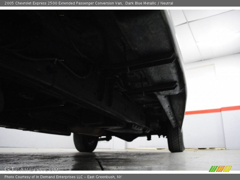 Dark Blue Metallic / Neutral 2005 Chevrolet Express 2500 Extended Passenger Conversion Van
