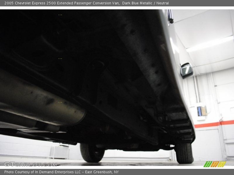 Dark Blue Metallic / Neutral 2005 Chevrolet Express 2500 Extended Passenger Conversion Van