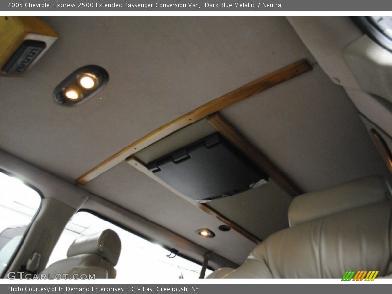 Dark Blue Metallic / Neutral 2005 Chevrolet Express 2500 Extended Passenger Conversion Van