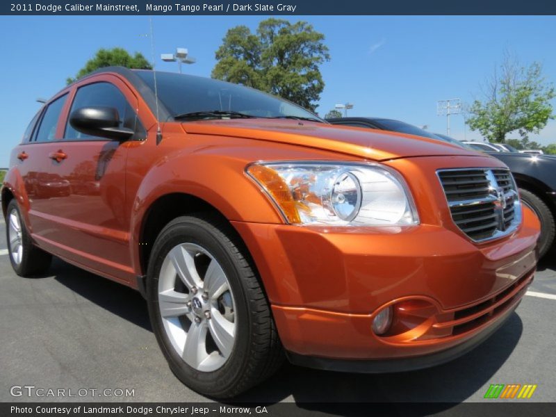 Mango Tango Pearl / Dark Slate Gray 2011 Dodge Caliber Mainstreet