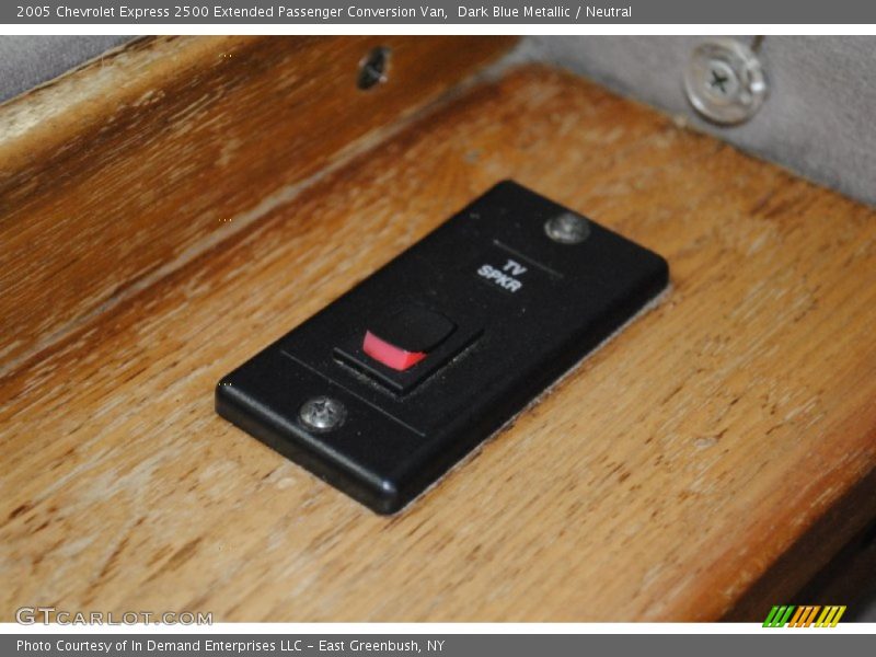 Dark Blue Metallic / Neutral 2005 Chevrolet Express 2500 Extended Passenger Conversion Van