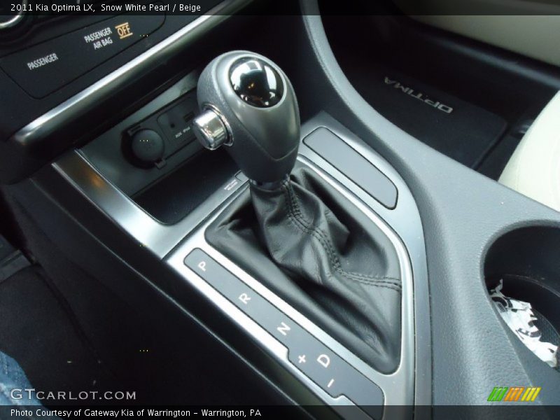 Snow White Pearl / Beige 2011 Kia Optima LX