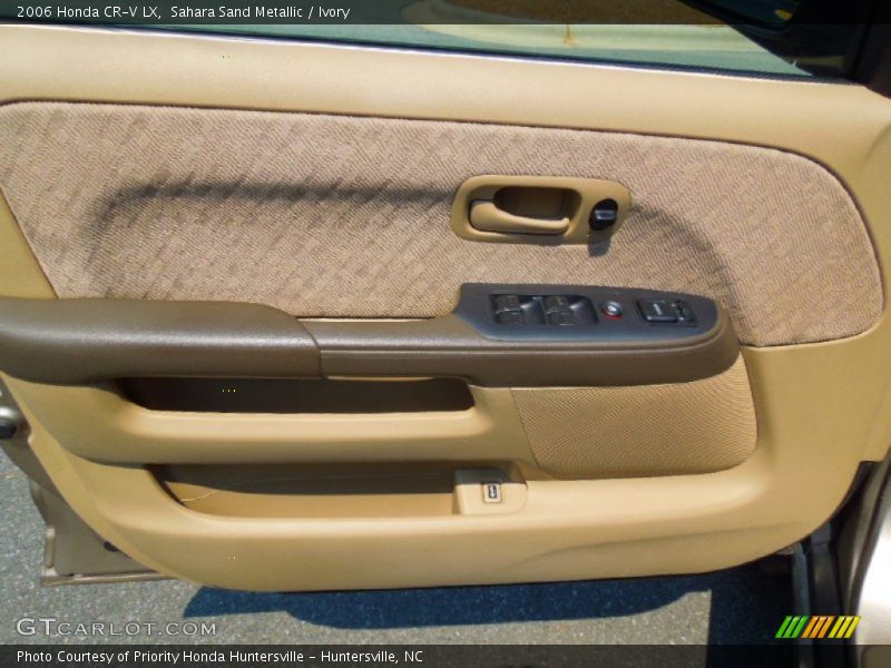 Sahara Sand Metallic / Ivory 2006 Honda CR-V LX