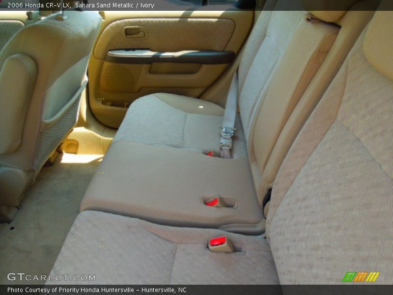 Sahara Sand Metallic / Ivory 2006 Honda CR-V LX