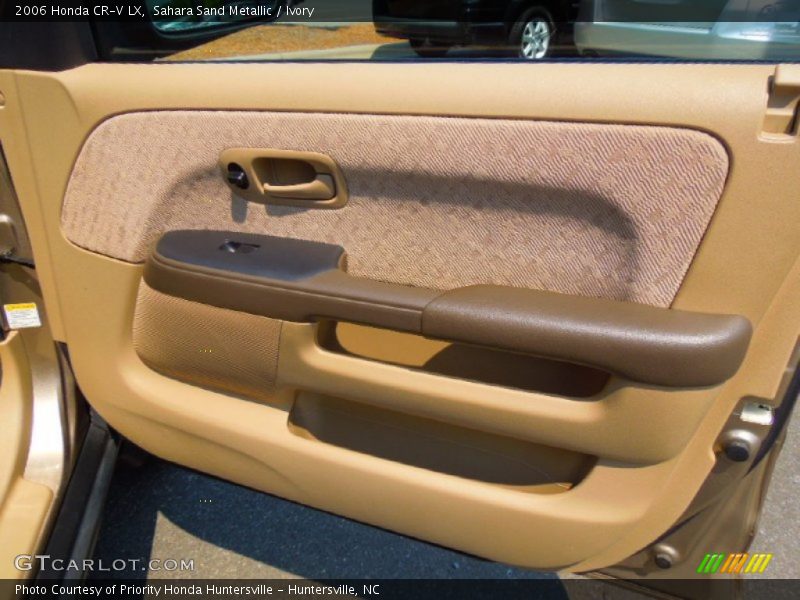 Sahara Sand Metallic / Ivory 2006 Honda CR-V LX