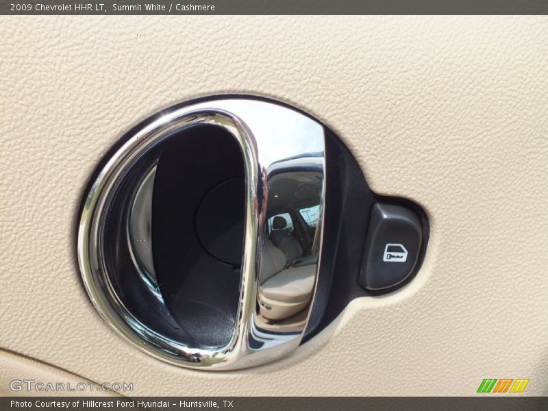 Summit White / Cashmere 2009 Chevrolet HHR LT