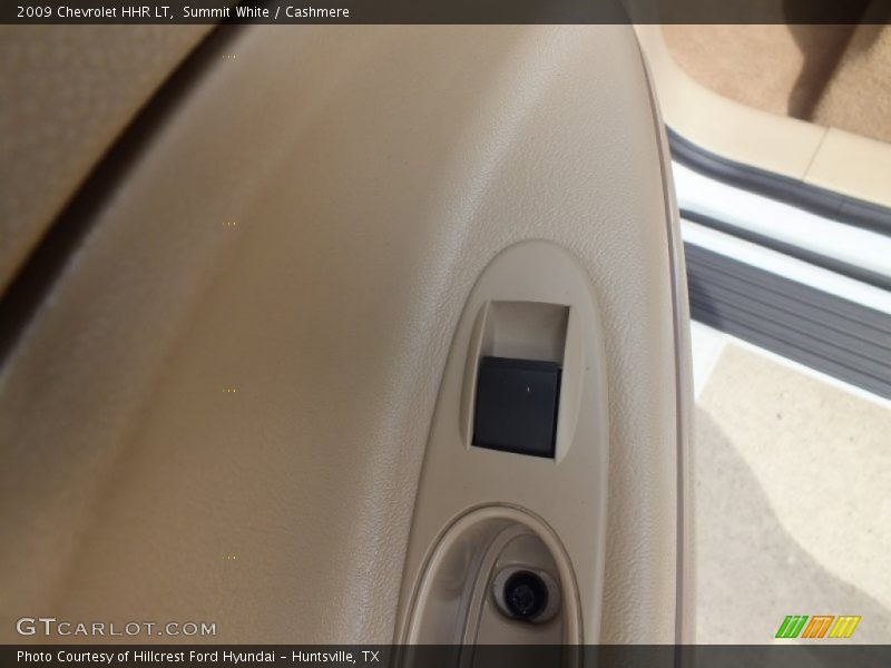 Summit White / Cashmere 2009 Chevrolet HHR LT