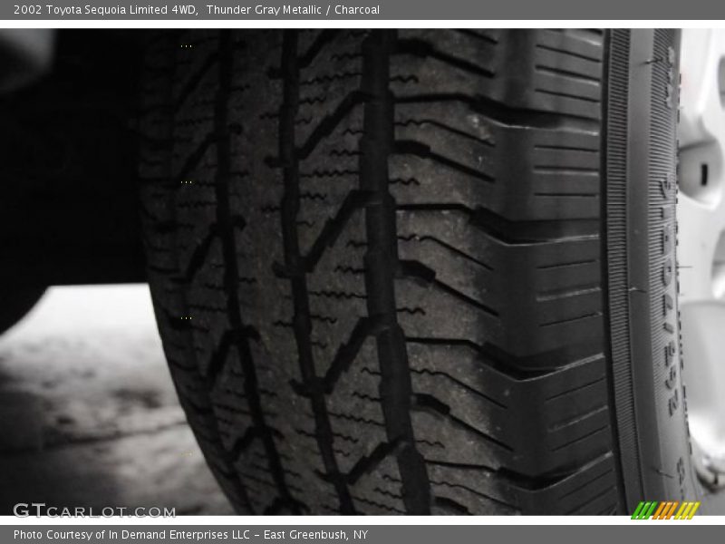 Thunder Gray Metallic / Charcoal 2002 Toyota Sequoia Limited 4WD